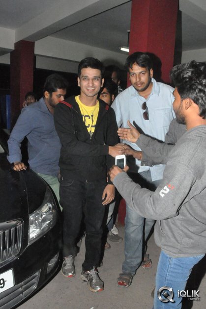 Gopala-Gopala-Benefit-Show-at-Shiva-Parvathi